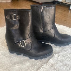 SOREL wedge boots